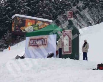 Tenda personalizada para Demanovka de 3x3m
