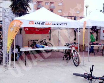 Tendas dobráveis de 3x3m para feiras