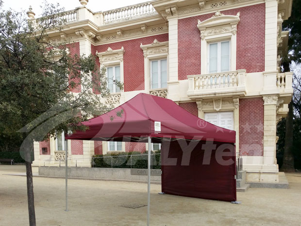 Tenda dobrável de 4.5x3m de cor bordeaux