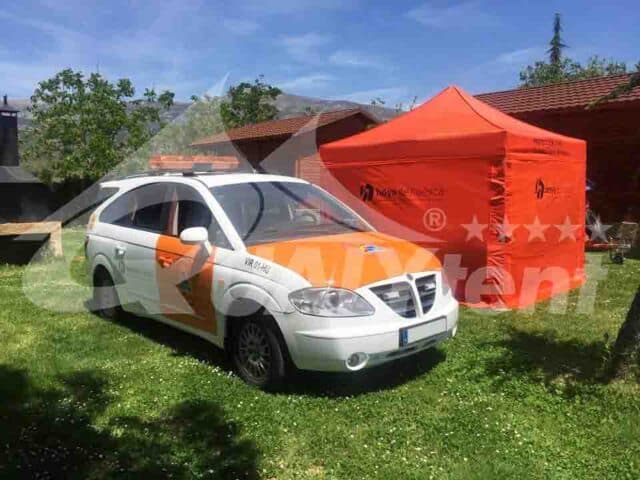Tenda Rescue em cor laranja para a Proteção Civil de Huéca